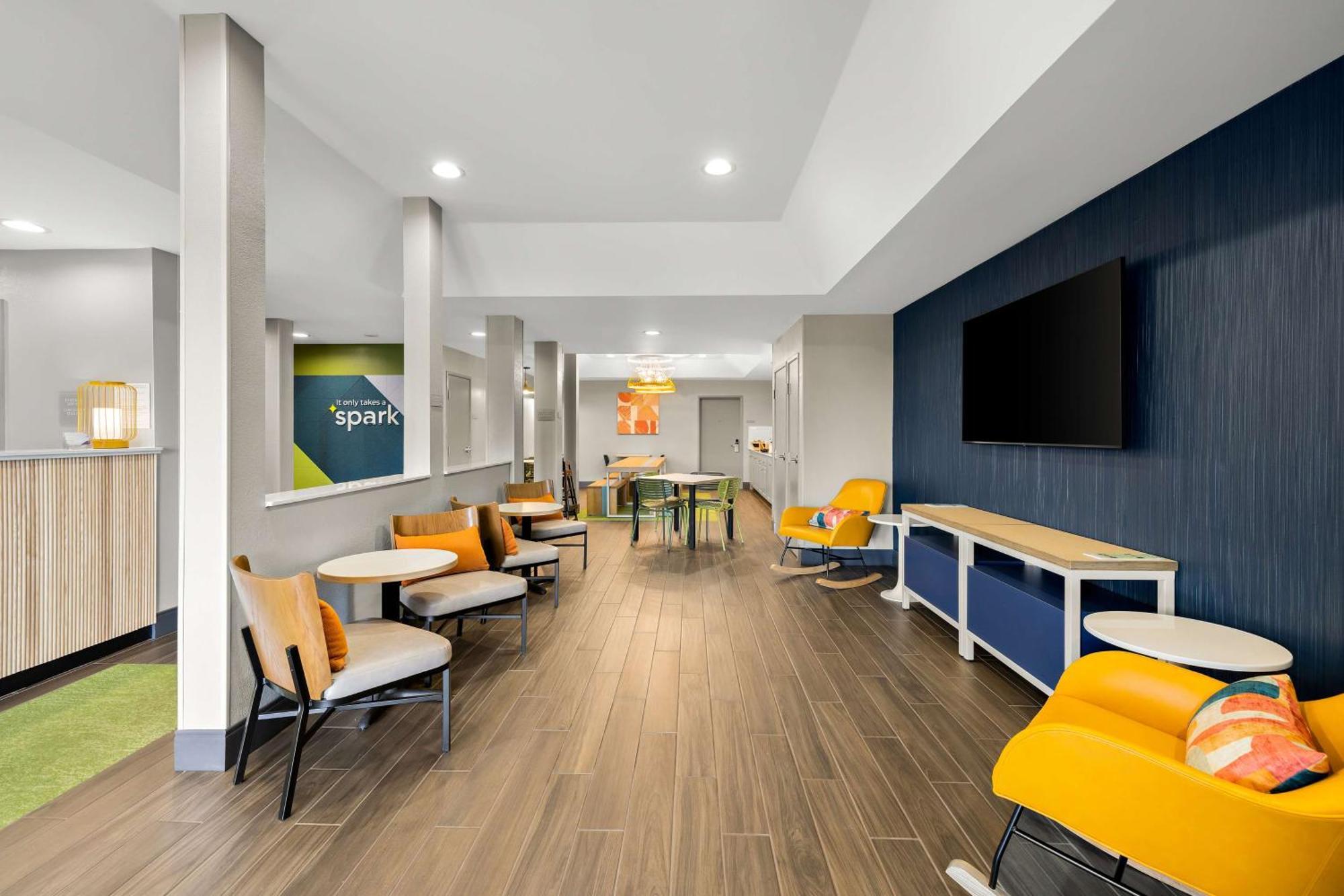 Spark By Hilton Тифтон Екстериор снимка